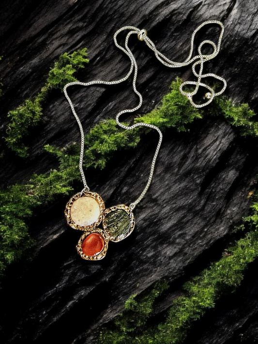 Tri-stone Adjustable Gold Necklace