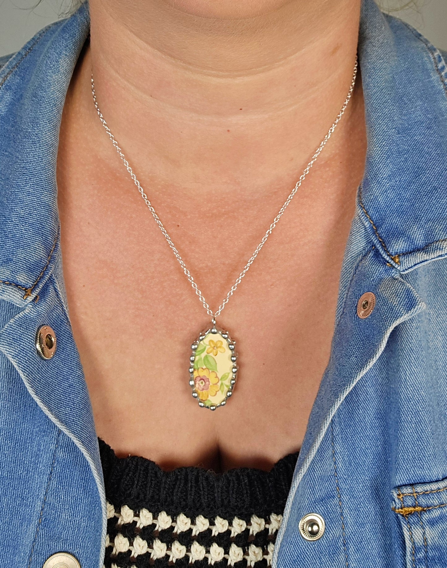 Oval Yellow Floral Pendant