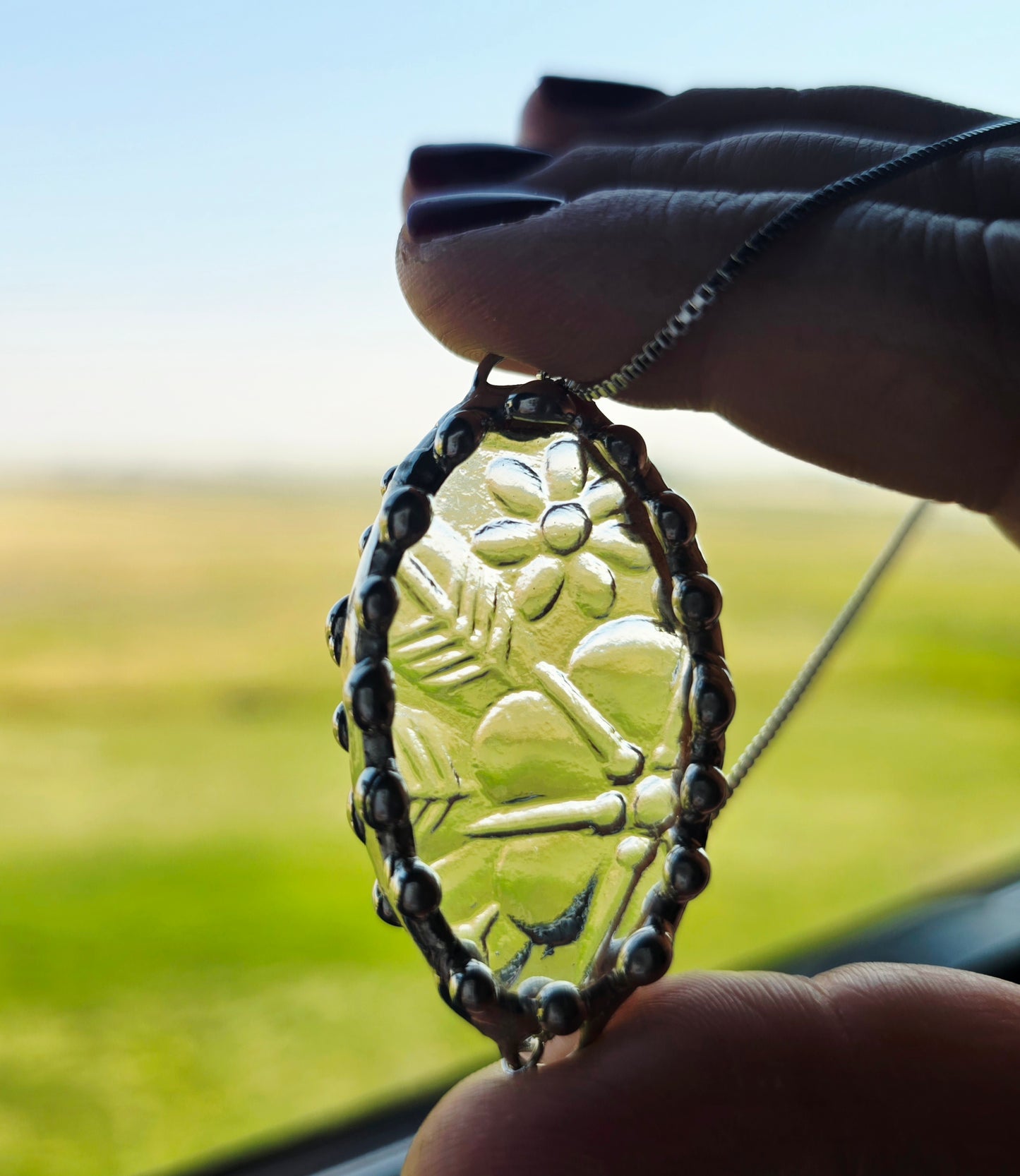 Indiana Glass Floral Adjustable Bracelet