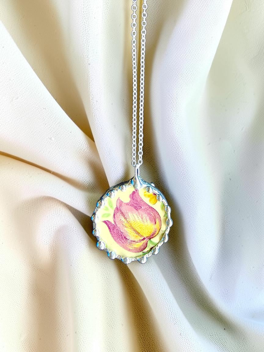 Pink ans Yellow Tulip Pendant