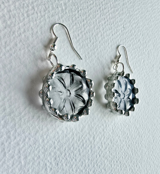 Clear Diasy Indiana Glass Earrings