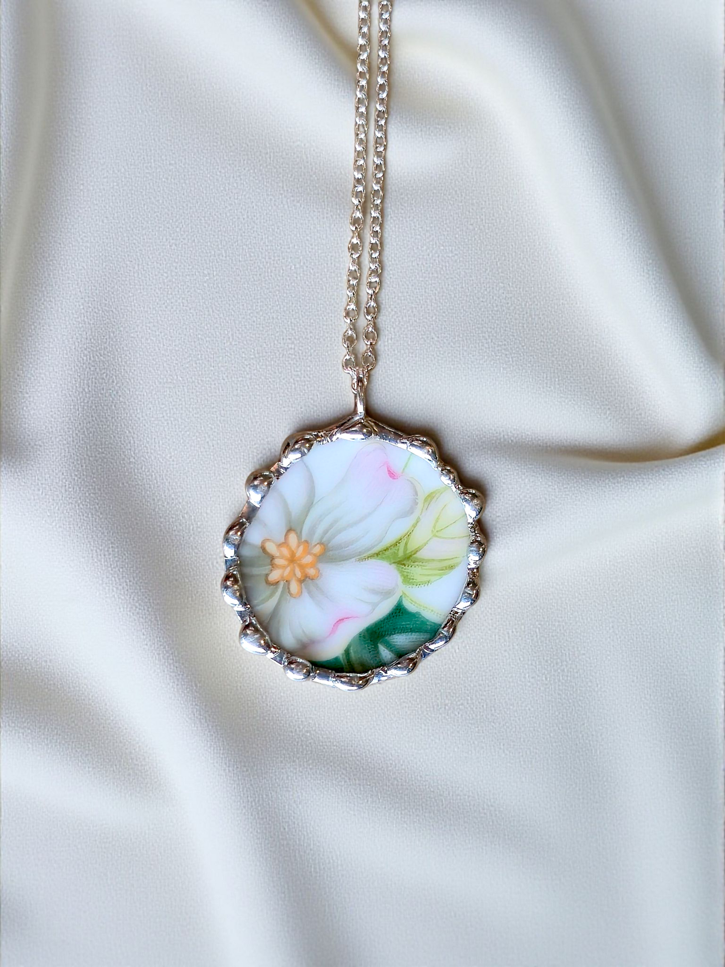 Magnolia Pendant
