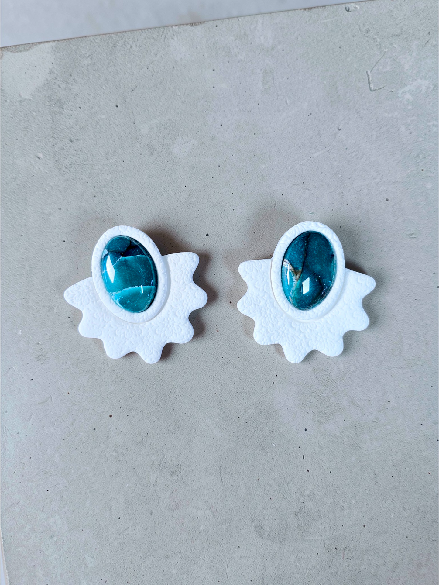 Faux Oval Apatite Stud w/ Floral Textured Bezel