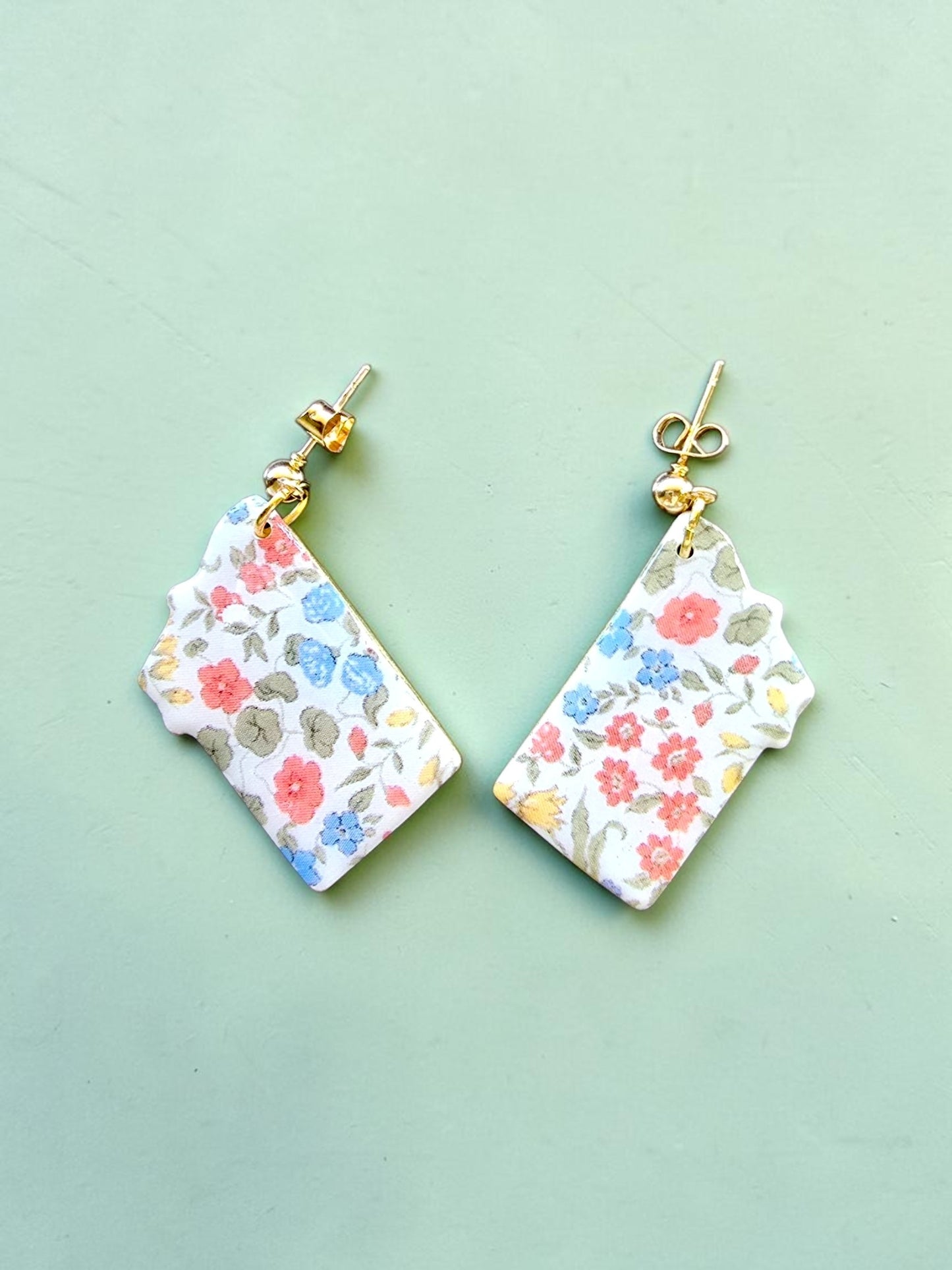 Vintage Meadow Montanas