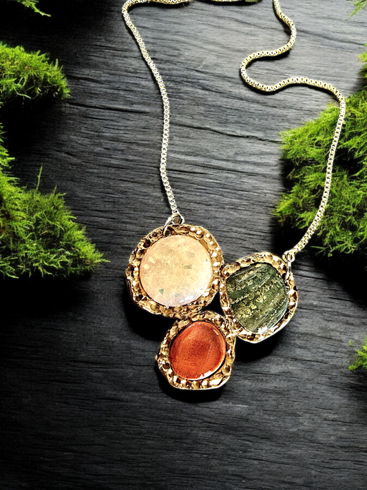 Tri-stone Adjustable Gold Necklace