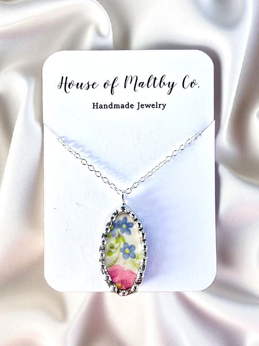 Pale Pink and Blue Oval Diasy Necklace