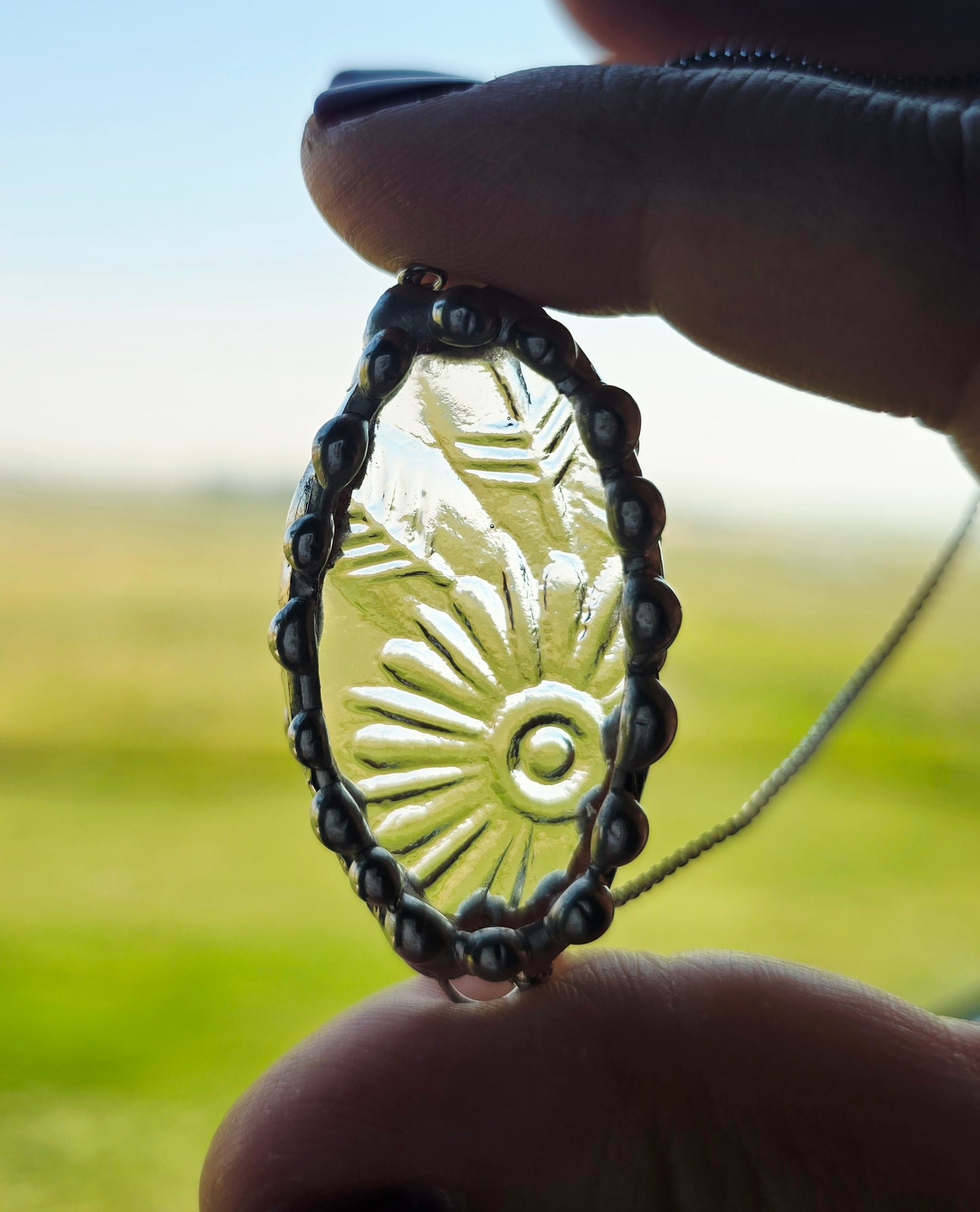 Floral Indiana Clear Glass Adjustable Bracelet