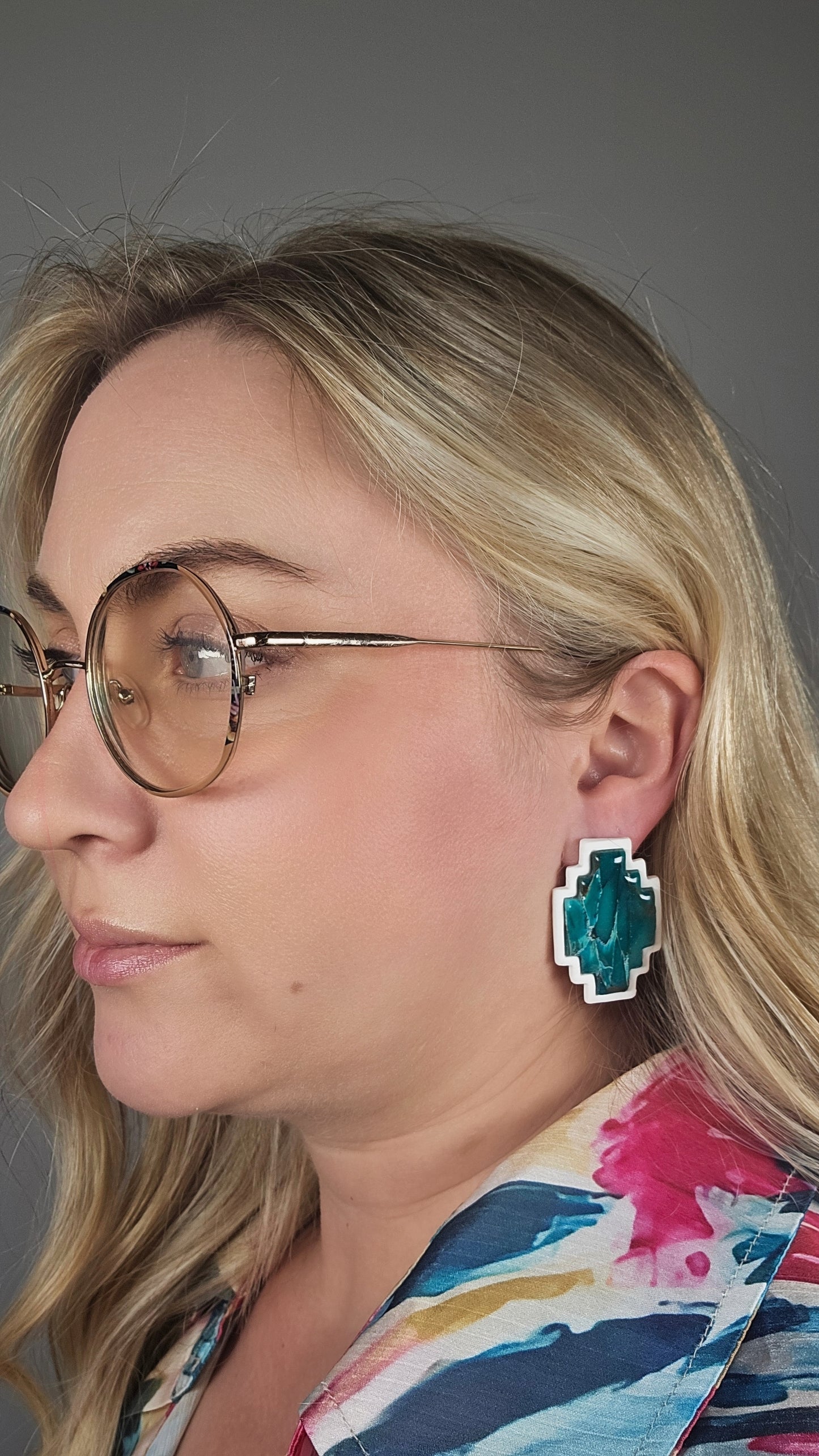 Faux Apatite Western Stone Bezel