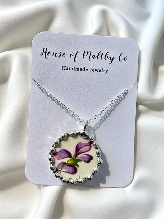 Blooming Violet Necklace: Style 2