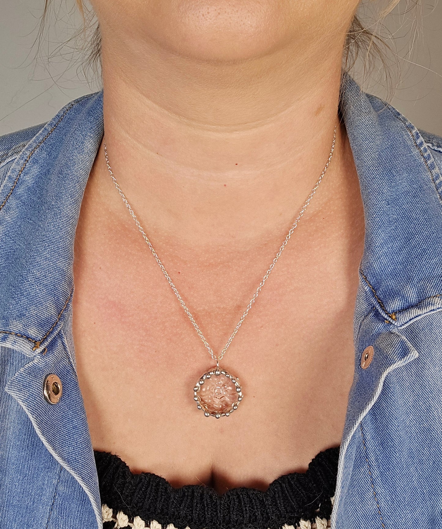 Clear Indiana Glass Daisy Pendant