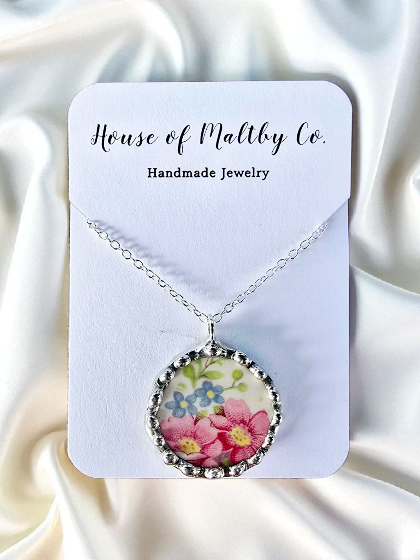 Pink Daisys Necklace